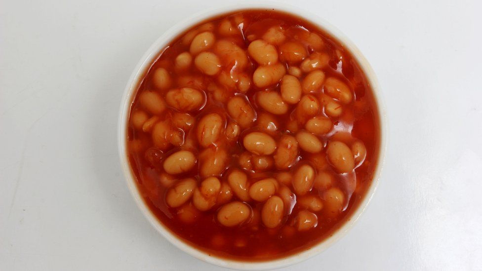 Baked beans from a tin