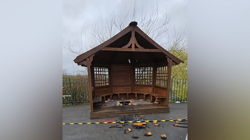 Outdoor structure in school grounds