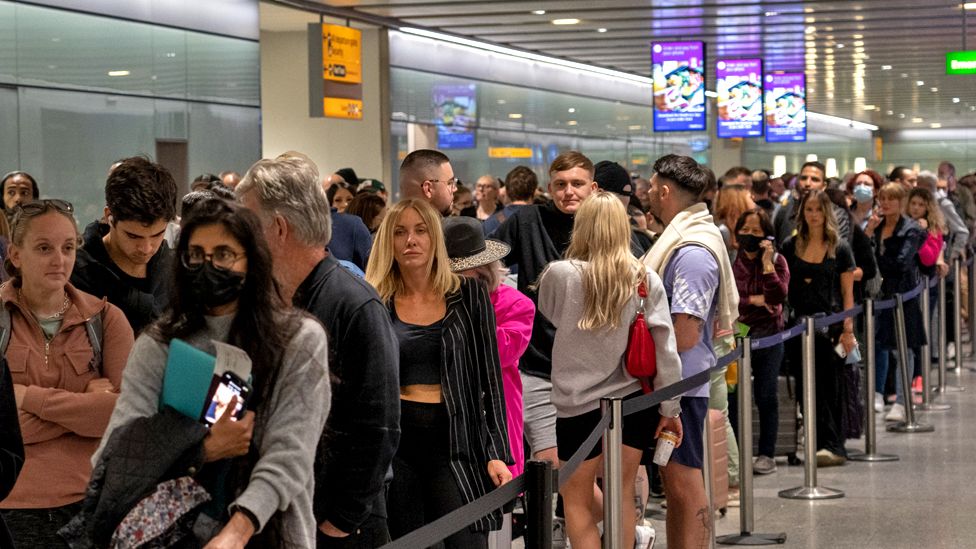 Long queues at Heathrow during the pandemic