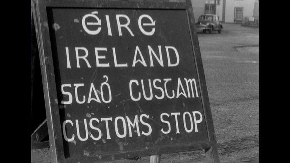 Irish customs sign