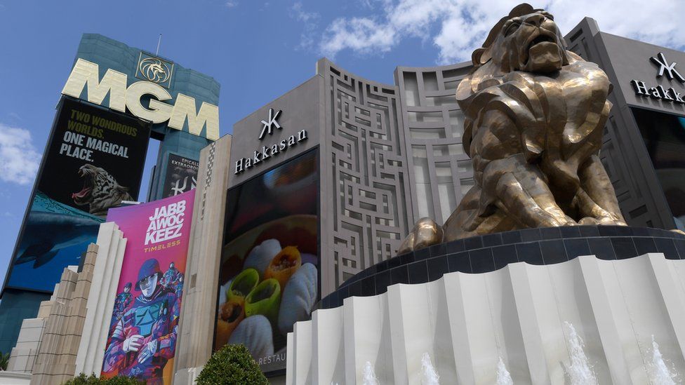 MGM Resorts: Slot machines go down in cyber-attack on firm - Figure 1