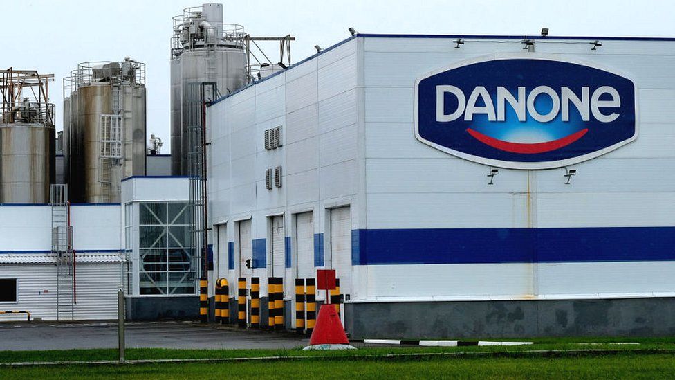 Завод Danone под Чеховым под Москвой, Россия.