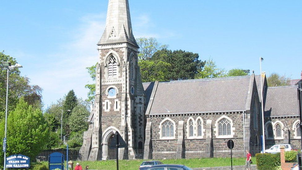 Eglwys Ein Harglwyddes a Sant Iago