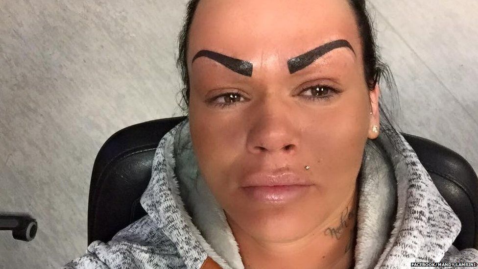 Woman Gets an Entire Portrait Tattooed On Her Face and People Are Floored  an Artist Even Agreed to It  TatRing News