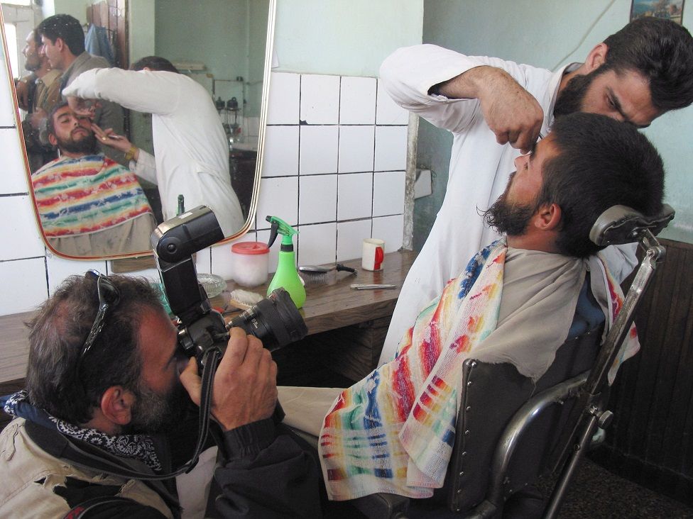 Barber shop in Kabul, November 2001