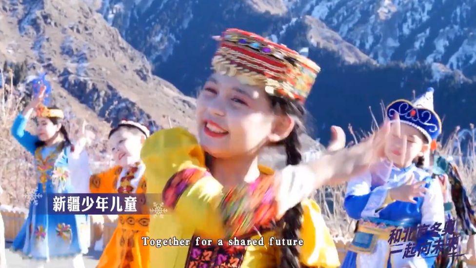 Видео региональных СМИ Синьцзяна