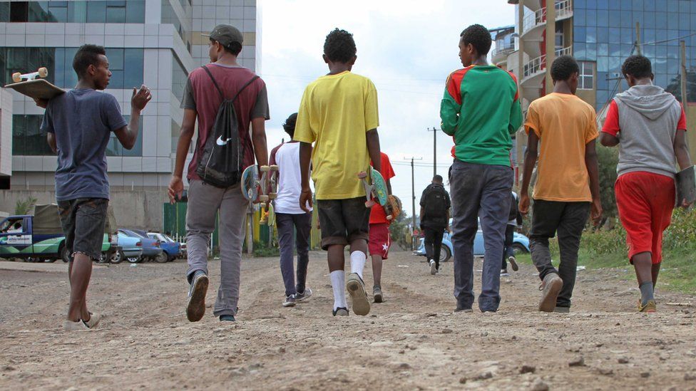 Japan In Ethiopia on X: Thanks to KasamaCity, Murasaki Sports, people of  Kasama & UNICEF, 80 used skateboards from 🇯🇵 have been donated to  Ethiopian Girl Skaters(EGS). Through the sport, girls help