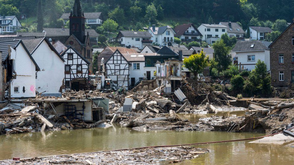 Floods Research Shows Millions More At Risk Of Flooding Bbc News 3224