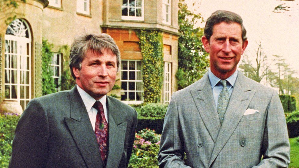 Принц Чарльз дал интервью Джонатану Димблби для документального фильма ITV «Чарльз частный человек, общественная роль»