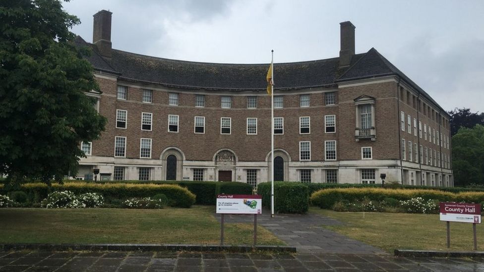 Rise to Somerset Council tax bills in new unitary budget BBC News
