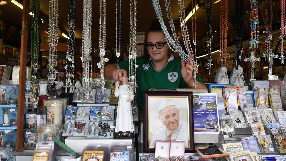 Papal souvenirs