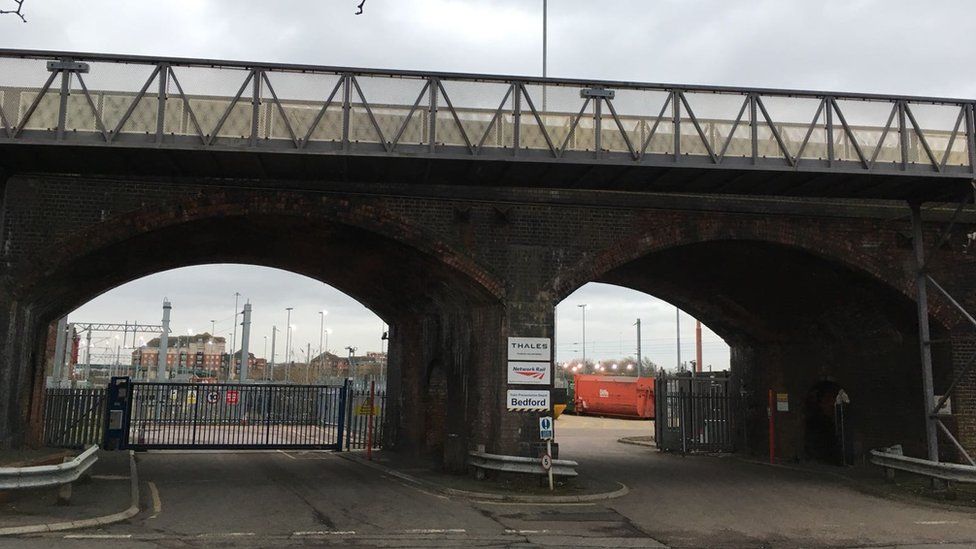 The Ford End Road bridge arches