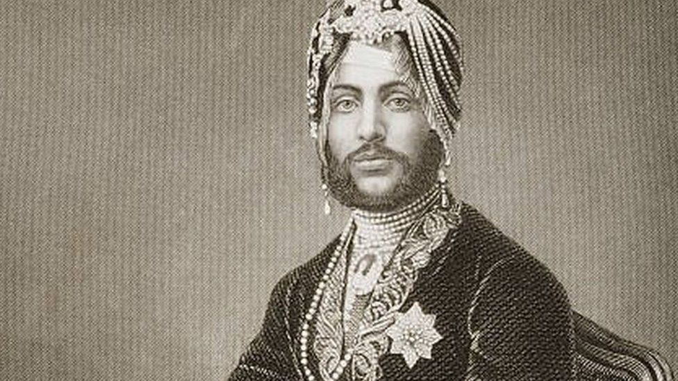 Maharajah Duleep Singh: Exhibition opens to exiled royal family in Norfolk  - BBC News