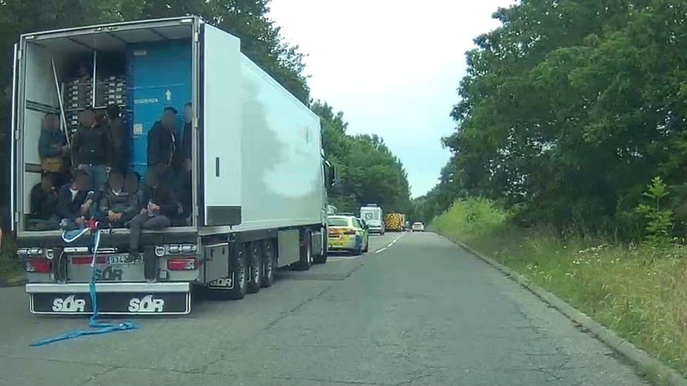 Lorry stopped in Ripley