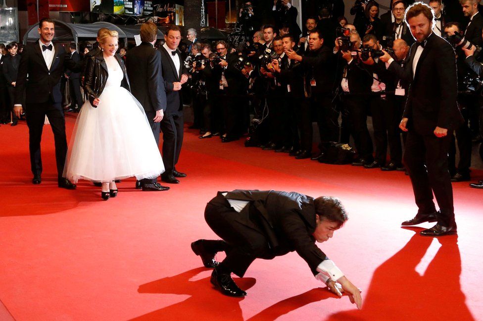 Terry Notary on the red carpet
