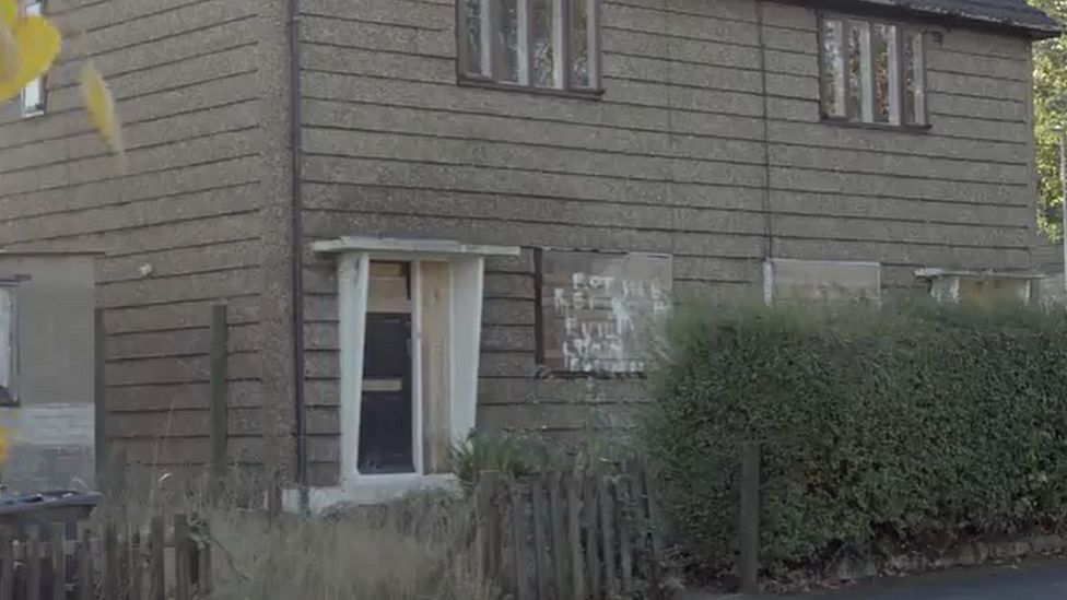 Tenants on Leeds Sugar Hill Estate on life after eviction battle BBC News