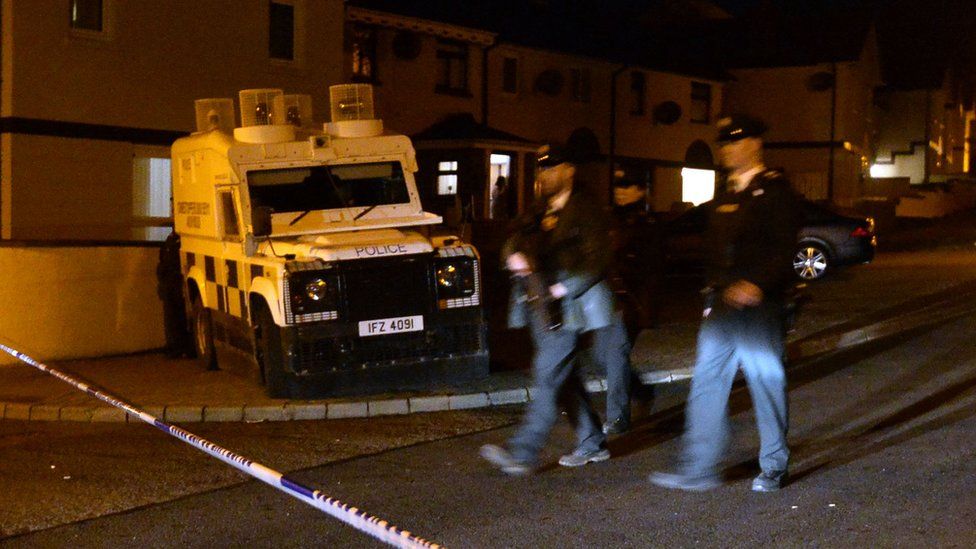 Man Dead After 'shotgun Shooting' In West Belfast - BBC News