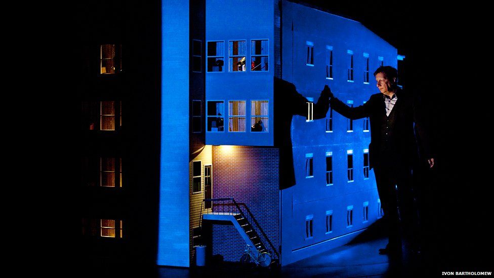 Legendary Canadian director, playwright and ‘visual wizard’ (New York Times), Robert Lepage returned to Edinburgh to perform the European premiere of his new work. 887 is a riveting foray into the world of memory, as Lepage recalls his own experience as a French-speaking child during the October Crisis of 1970, when violent action by the Front de libération du Québec provoked the invocation of the War Measures Act, bringing troops onto the streets of the province.