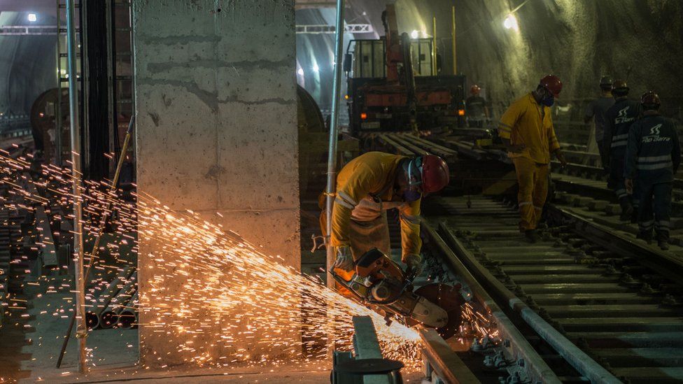 Men working on Rio metro station
