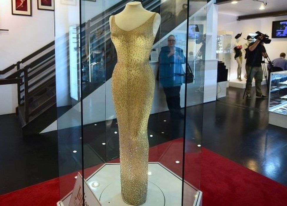 Marilyn Monroe's dress for Happy Birthday Mr President up for auction |  Iconic dresses, Incredible clothing, Marilyn monroe dress