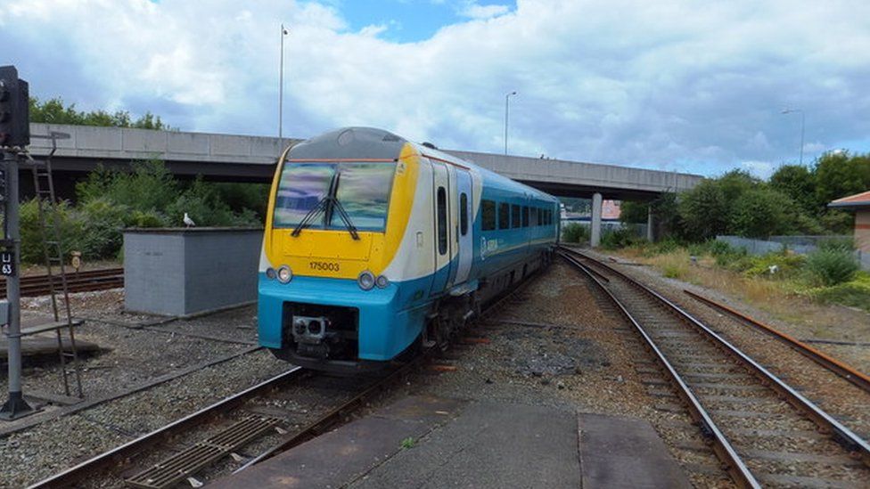 An Arriva Trains Wales 175 class at Llandudno Junction, Conwy