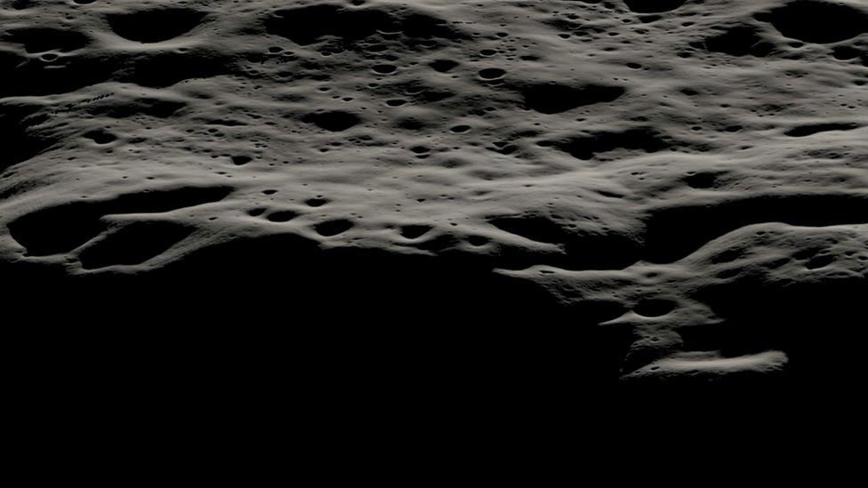 Визуализация данных, показывающая гористую местность к западу от кратера Нобиле и меньшие кратеры, покрывающие его край