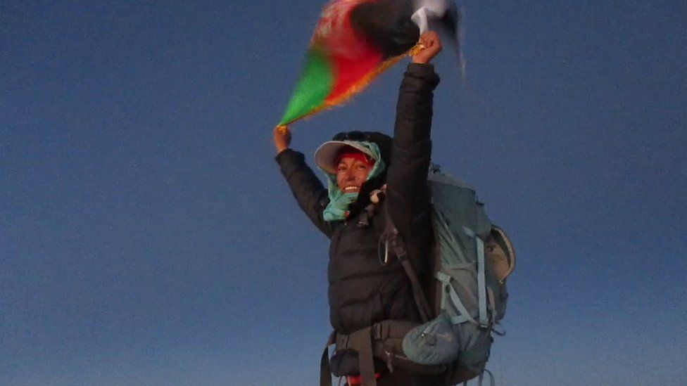 Afghan climber Hanifa Yousoufi