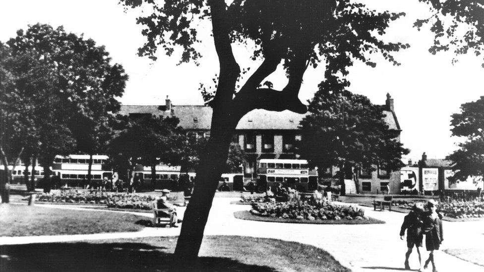 Northumberland Square in the 1950s