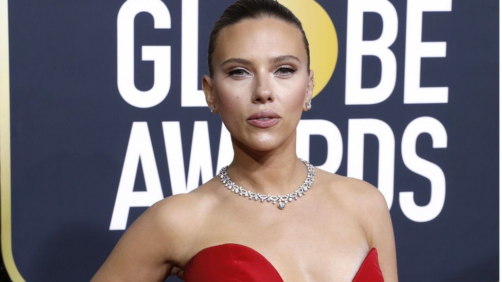 Scarlett Johansson at a Golden Globes function.