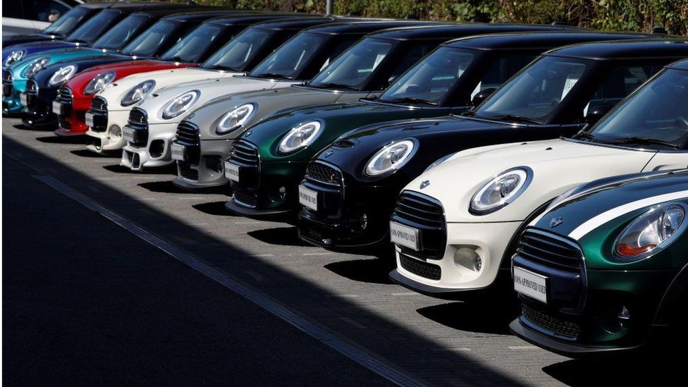 Second hand car sales soar amid shortage of new models BBC News