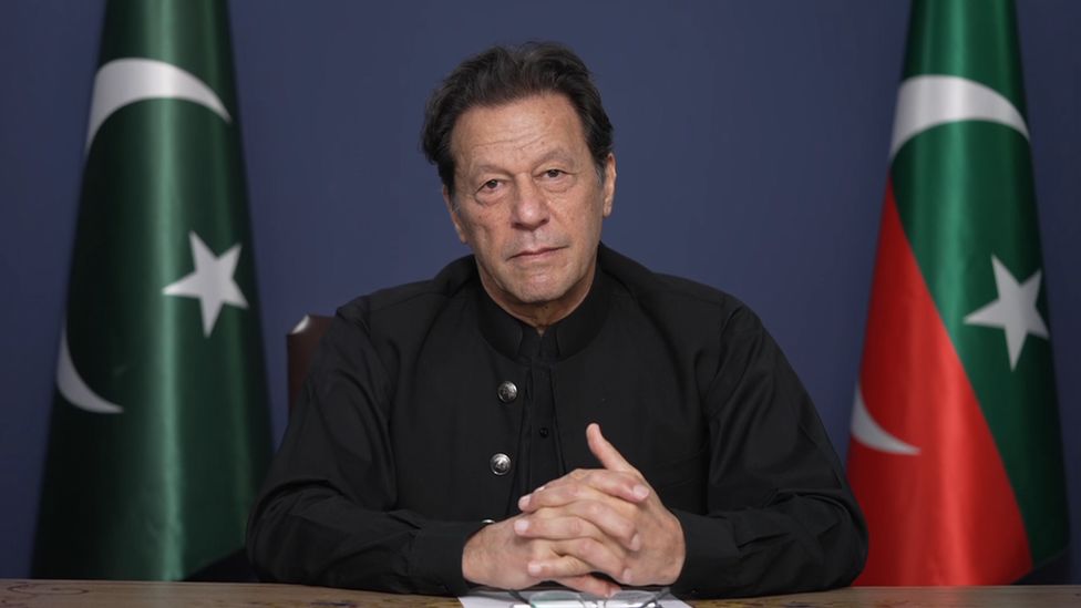 Imran Khan: Pakistan military is 'petrified' of elections - BBC News