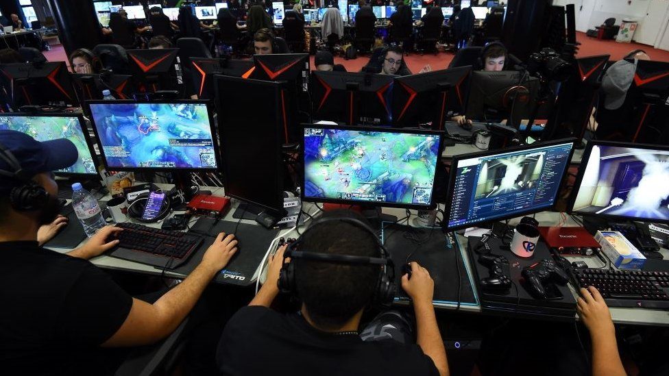 A video games event for charity with 50 streamers in Montpellier on September 20, 2019
