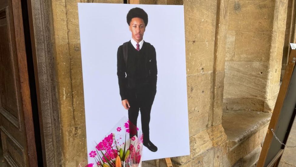 Rohan Shand: Northampton Teen's Funeral Cortege Stops At Scene Of Death ...