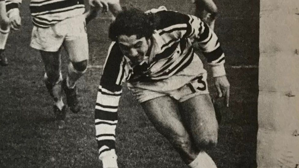 Mick Crane is one of only 19 players to surpass 350 appearances in Hull FC's history