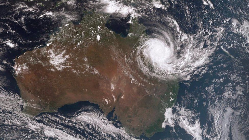 Pictures: The Damage Caused By Cyclone Debbie In Australia - BBC Newsround