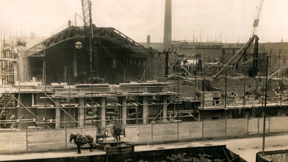 Building under construction in 1927