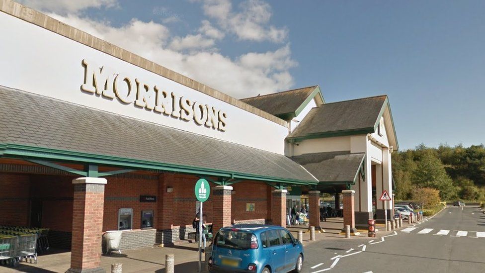 Carmarthen doctors could use supermarket park and ride BBC News