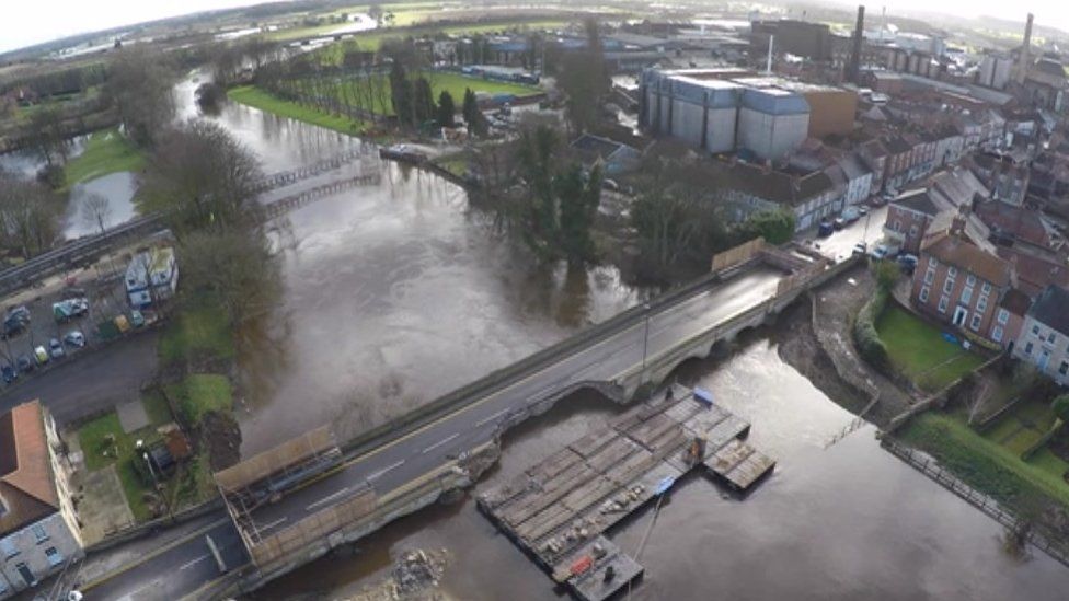 New Tadcaster to York bus service for flood hit town BBC News