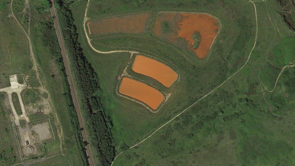 Google earth view of large orange ponds at Horden