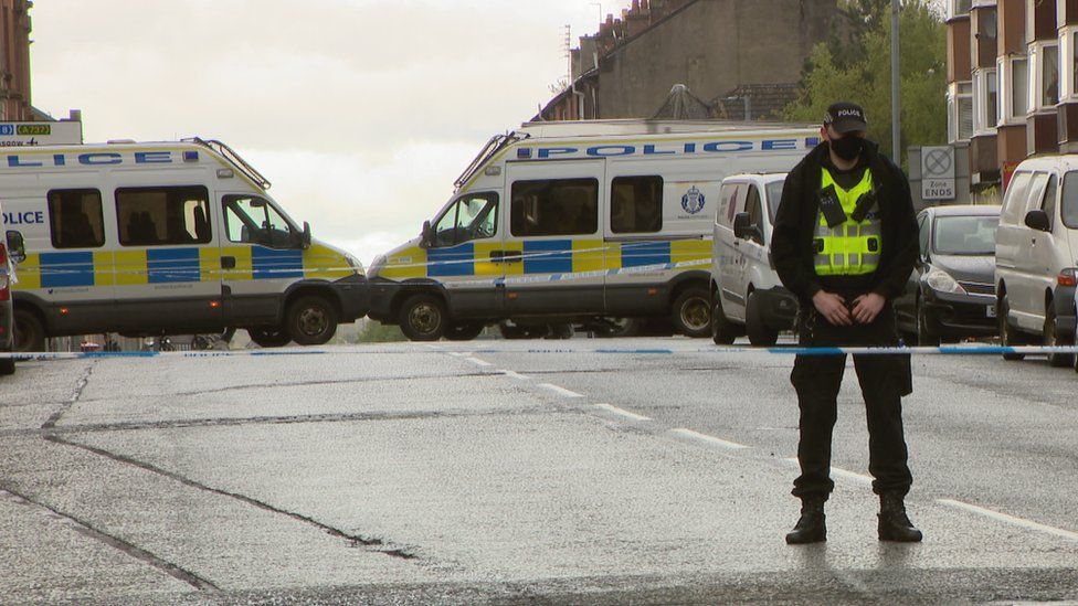 Man In Serious Condition After Paisley Stabbing Attack - BBC News