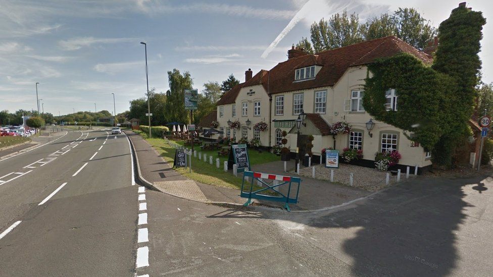 Two teenagers killed in Basingstoke crash BBC News