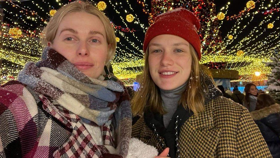 Ukrainian friends who fled war achieve candlemaking dream in Didsbury