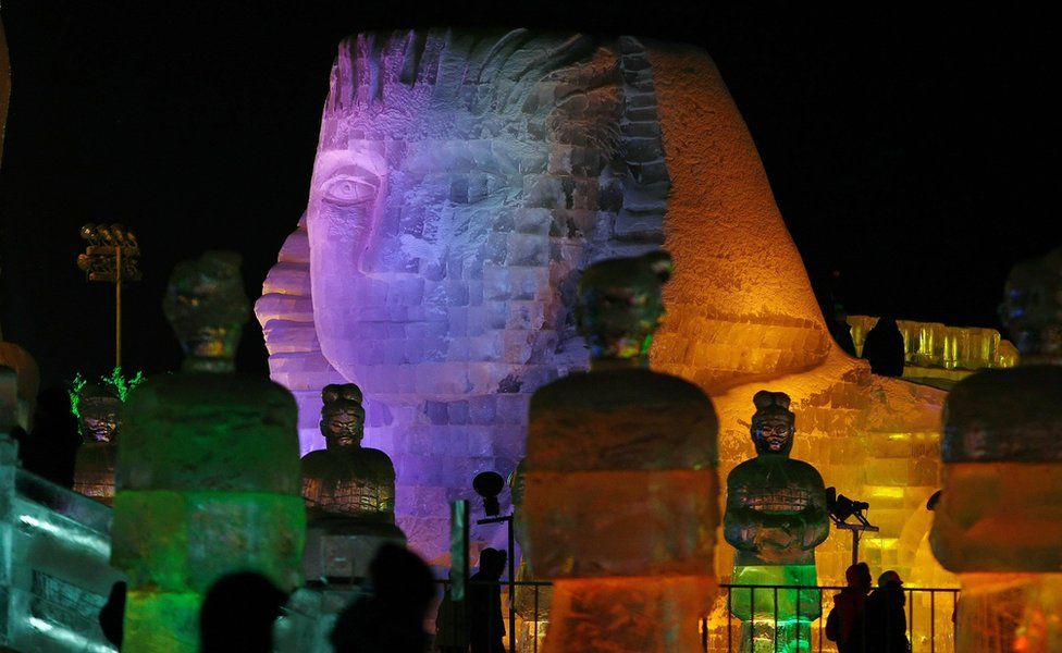 An ice sculpture of the Great Sphinx of Giza, displayed at the annual Ice and Snow Festival in Harbin, 5 January 2010.