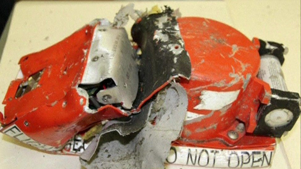 Badly-damaged flight recorders from FlyDubai Boeing 737-800