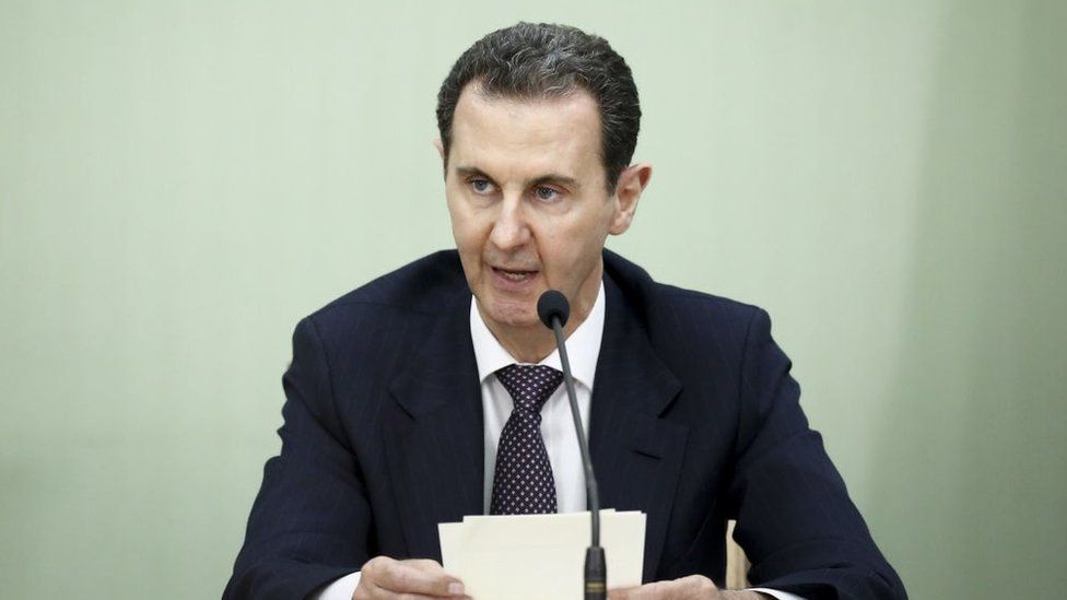 Президент Сирии Башар аль-Асад во время подписания всеобъемлющей программы стратегического и долгосрочного сотрудничества между Ираном и Сирией, 3 мая 2023 г. в Дамаске, Сирия