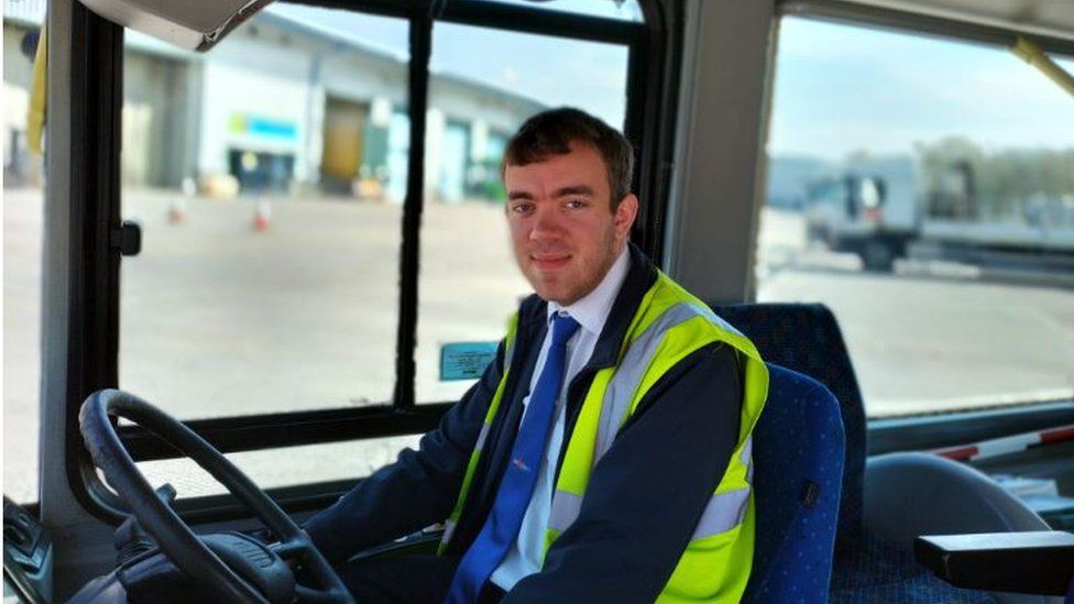 Swindon bus driver helps mum and children flee abusive man BBC News