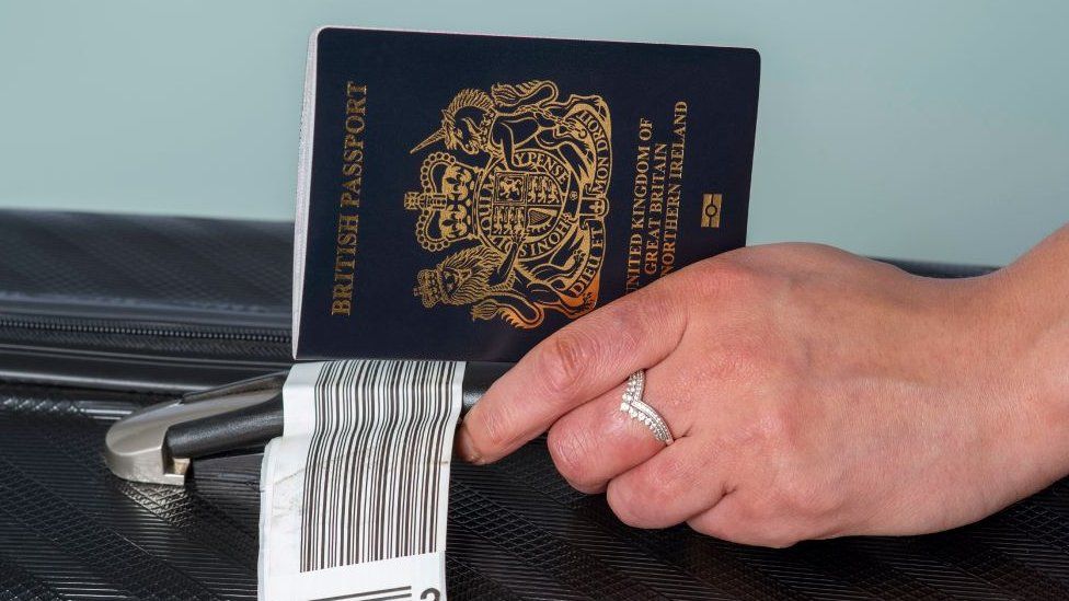 When are passport office strikes and can you renew your passport? - BBC News