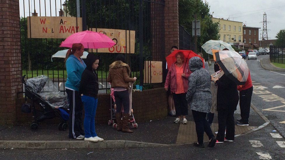 De La Salle College: Pupils' parents protest on last day of term - BBC News