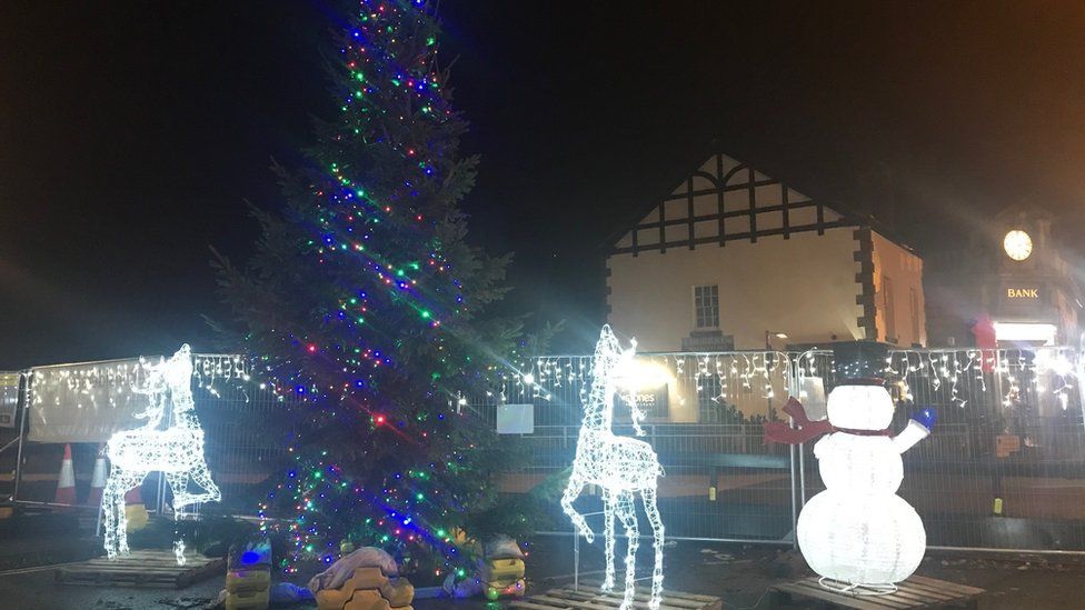 Christmas scene near crane in Matlock