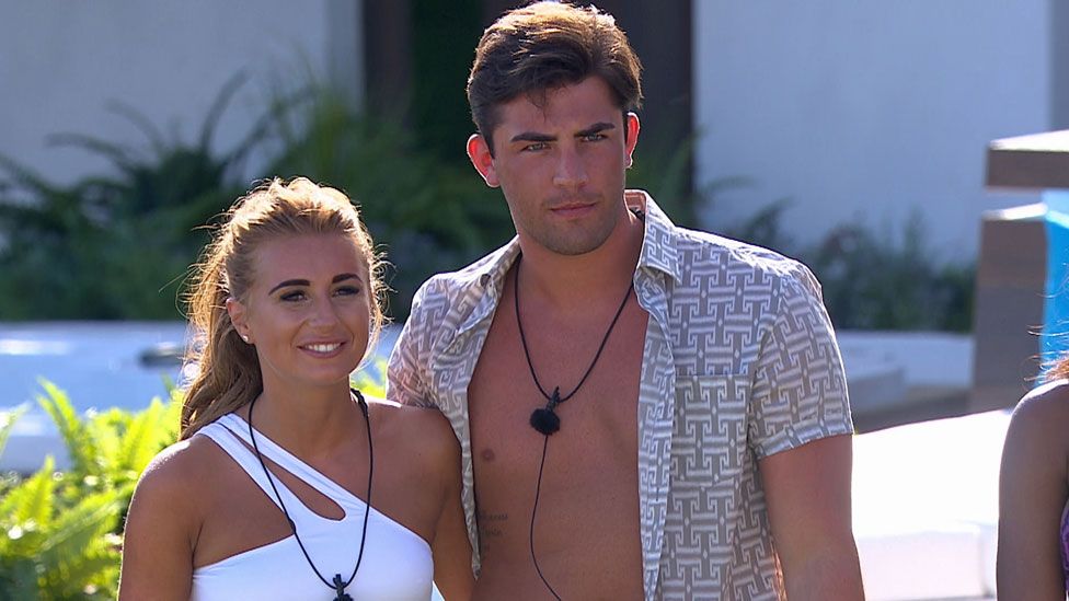 Love Island breaks ITV2 record BBC News